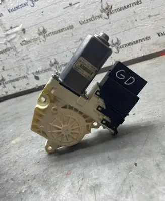 Volkswagen PASSAT B6 Rear door window regulator motor 1K0959704P 974226113 984065340