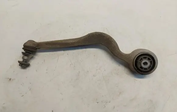 Mercedes-Benz EQC Front control arm 213030200REJLK01