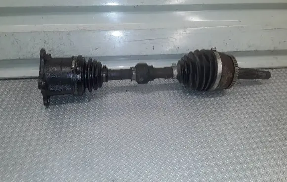 Nissan X-Trail T30 Front driveshaft 