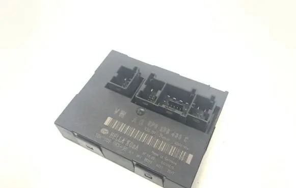 Audi A3 S3 8P Comfort/convenience module 8P0959433C 5DK00858336