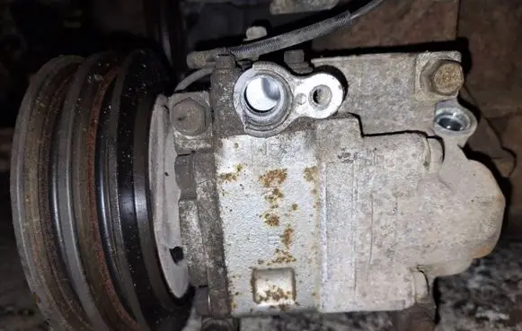 Mazda Premacy Air conditioning (A/C) compressor (pump) h1014900