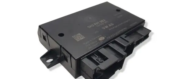 Volkswagen PASSAT B8 Tow bar trailer control unit/module 5H2907383
