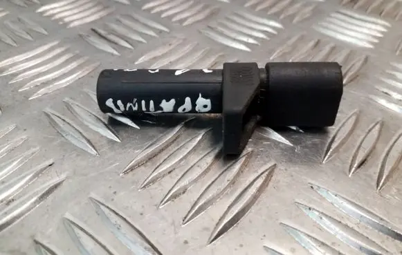 Mercedes-Benz Vito Viano W638 Crankshaft position sensor 0031532828
