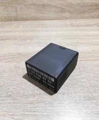 Mercedes-Benz E W124 Other relay 0115458732 89862992