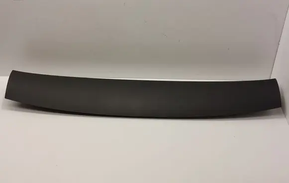 Volkswagen Tiguan Tailgate/trunk upper cover trim 5N0867707A