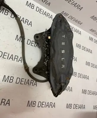 Tesla Model S Front brake caliper 104263900D
