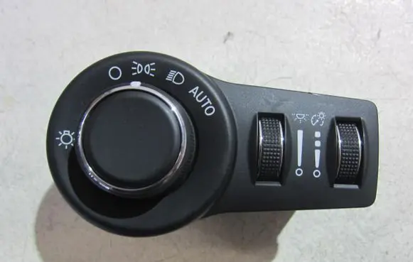 Chrysler Pacifica Headlight level height control switch P68156005AC2237