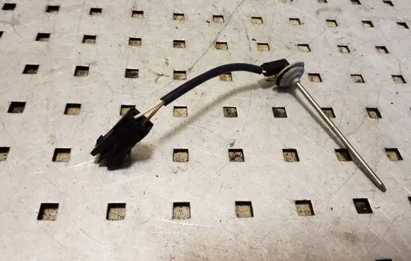 Interior temperature sensor
