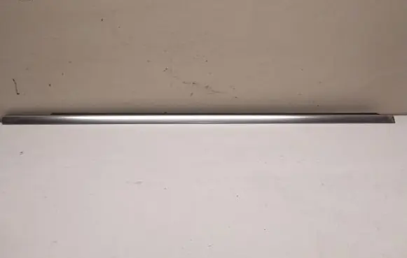 Mercedes-Benz ML W166 Other front door trim element