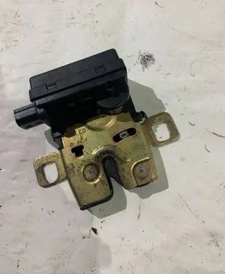 Mini One - Cooper R50 - 53 Tailgate/trunk/boot lock/catch/latch 1488775