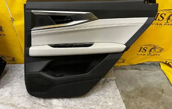 Renault Espace VI Rear door card panel trim 829004484R