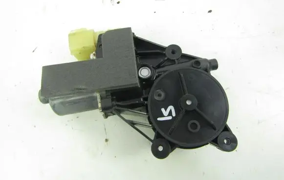 Chevrolet Meriva Rear door window regulator motor 0130822083