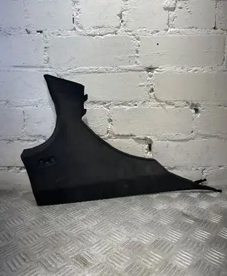 BMW 5 F10 F11 (D)pillar trim (top) 9116357