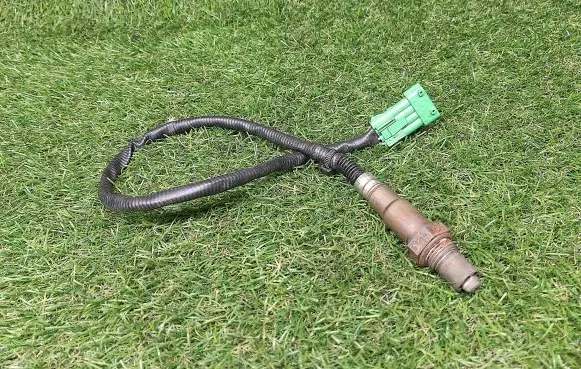 Peugeot 308 Lambda probe sensor 9665104080 0258010081