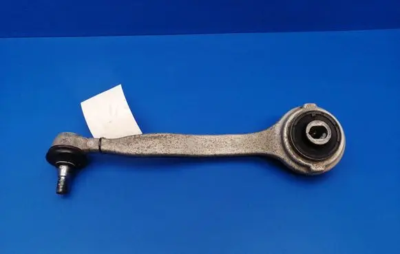 Mercedes-Benz C W204 Front lower control arm/wishbone