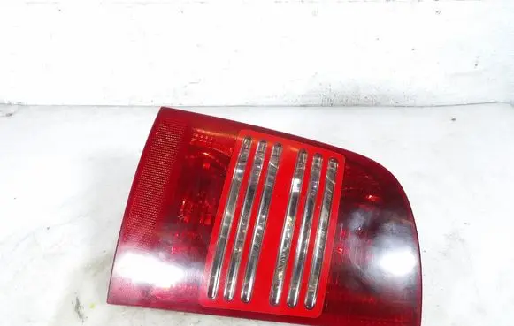 Skoda Octavia Mk1 (1U) Rear/tail lights 1U9945095B