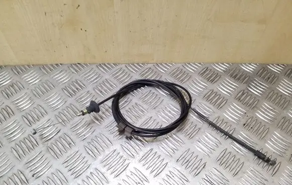 Engine bonnet/hood lock release cable