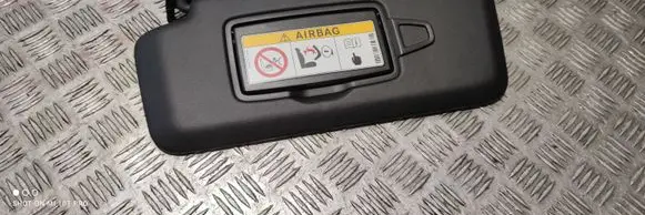Sun visor