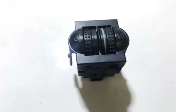 Volkswagen PASSAT B5 Headlight level height control switch 3b0941333c