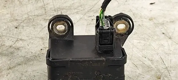 Opel Astra H ESP acceleration yaw rate sensor 13208665 CT76J08MM8 10170103623