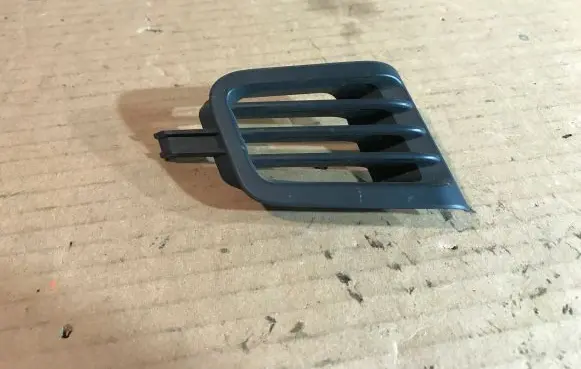 Dashboard side air vent grill/cover trim