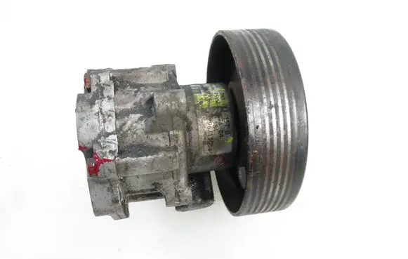 Ford Galaxy Power steering pump 7M0145157B