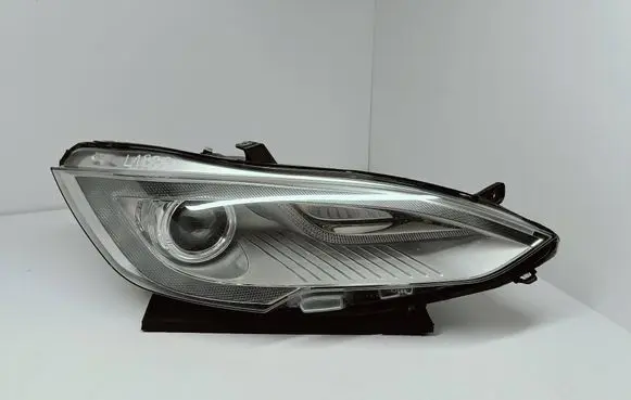 Tesla Model S Headlight/headlamp 101222700C L1832