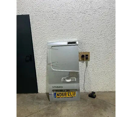 Opel Vivaro Back/rear loading door 