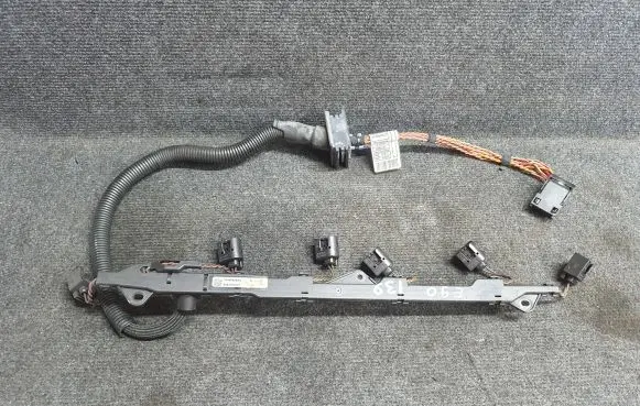 BMW 3 E90 E91 Fuel injector wires 7808233 780823304 EMB51WG