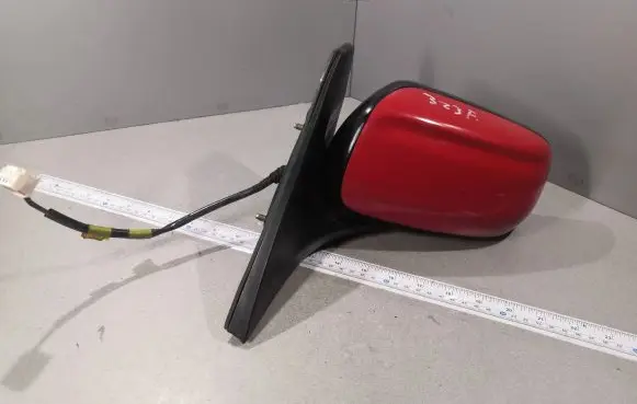 Mazda 323 Front door electric wing mirror E13010089