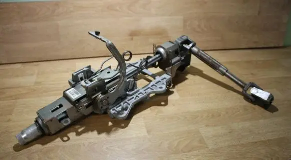 Volkswagen PASSAT B6 Steering wheel axle set 3C1419501R