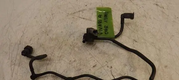 Opel Vivaro Fuel return line/hose 
