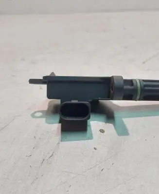 Volkswagen Polo IV 9N3 Oil level sensor 045907660D PA66GF35 00813401