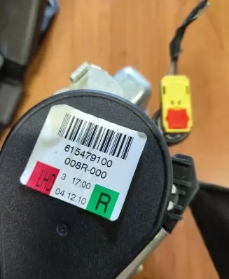 Skoda Superb B6 (3T) Front seatbelt 615479100 008R000