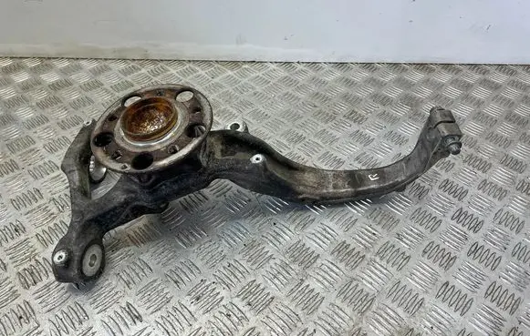Mercedes-Benz SL R231 Front wheel hub A2314210220 2314210220
