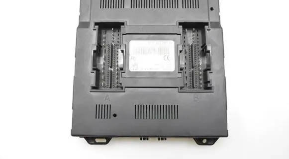 Skoda Fabia Mk2 (5J) Comfort/convenience module 6R7937087H