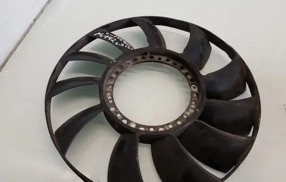 Skoda Superb B5 (3U) Fan impeller 059121301A