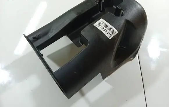 Steering wheel column trim
