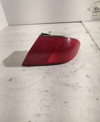 Alfa Romeo 166 Rear/tail lights