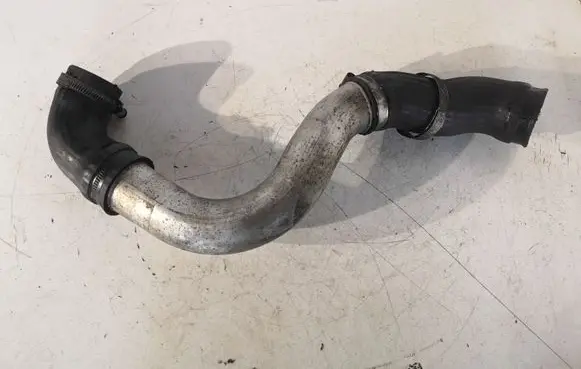 BMW 5 E39 Intercooler hose/pipe
