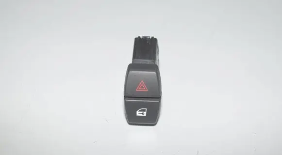 BMW M5 Hazard light switch 9161896 61319161896