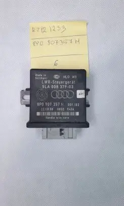 Audi A3 S3 8P Light module LCM 8P0907357H