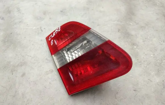 Mercedes-Benz B W245 Tailgate rear/tail lights A1698201164
