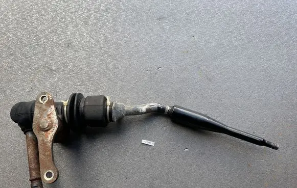 Nissan Terrano Gear shifter/selector 3327441G02