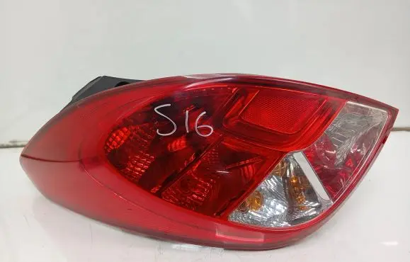 Hyundai i20 (PB PBT) Rear/tail lights 924014P500