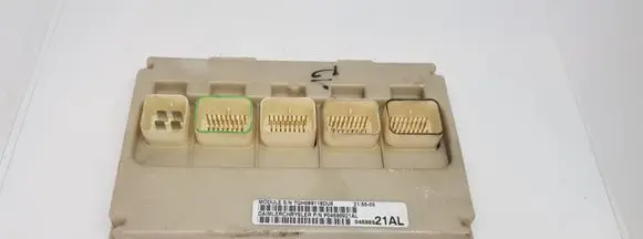 Chrysler Voyager Engine control unit/module P04686921AL