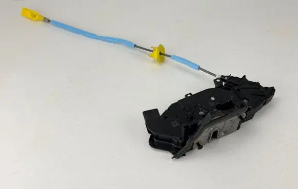 BMW i4 Front door lock 45623123