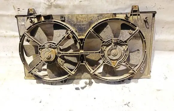 Mazda 6 Radiator cooling fan shroud 