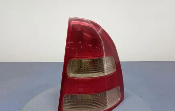 Toyota Corolla E120 E130 Rear/tail lights 13-61