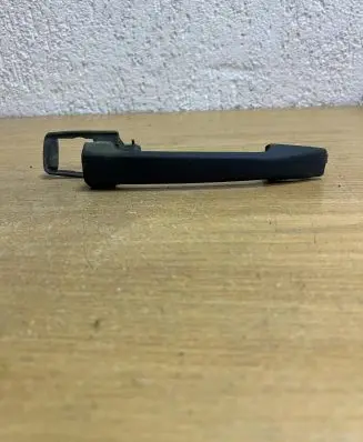 Mercedes-Benz E W124 Front door exterior handle F3912